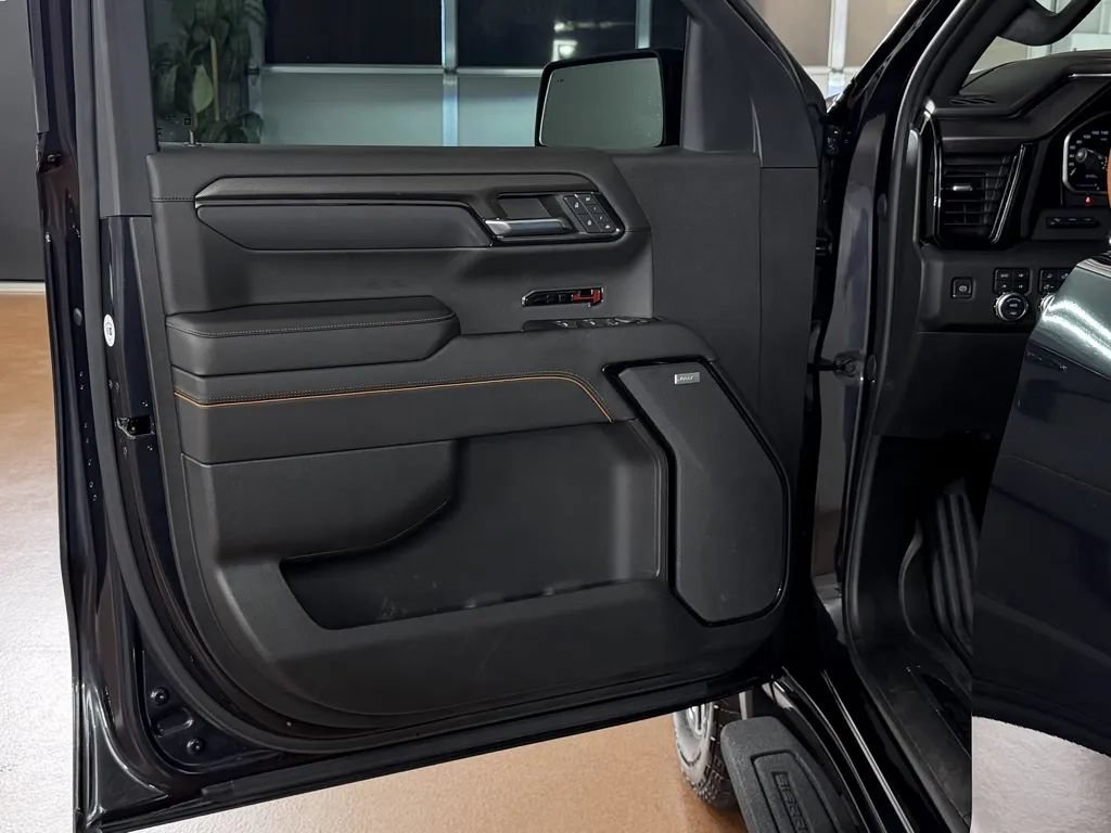 Used 2022 GMC Sierra 1500 AT4 w/ AT4 Premium Package AWD/4WD image 17