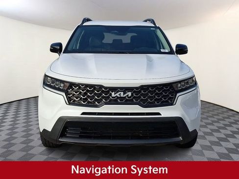 Certified 2022 Kia Sorento S image 2