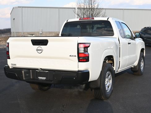 New 2026 Nissan Frontier S image 6
