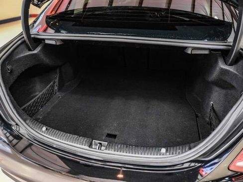 Used 2018 Mercedes-Benz C 300 Sedan image 44