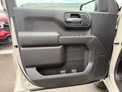 New 2026 Chevrolet Silverado 1500 Custom Trail Boss AWD/4WD image 16