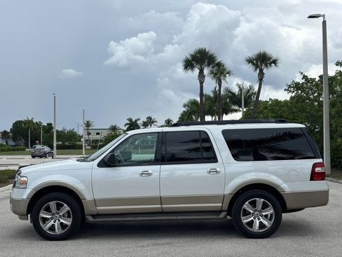 Used 2011 Ford Expedition EL XLT w/ 201A Rapid Spec Order Code RWD image 9
