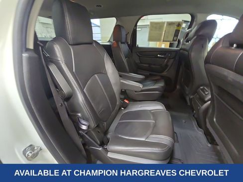 Used 2015 GMC Acadia SLT image 36