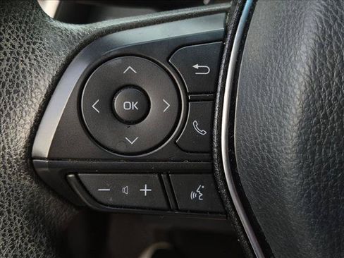 Certified 2020 Toyota Camry LE FWD image 14