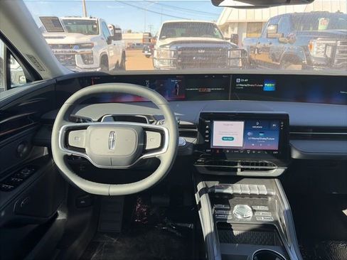 New 2026 Lincoln Nautilus Reserve AWD/4WD image 14
