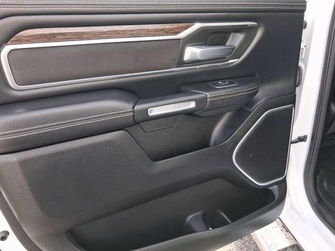 Used 2020 RAM 1500 Laramie RWD image 9