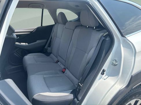 Used 2024 Subaru Outback Premium AWD/4WD image 20
