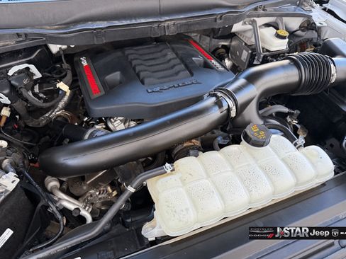 Used 2025 Ford F150 Raptor AWD/4WD image 29