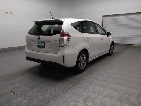 Used 2015 Toyota Prius V Four image 9