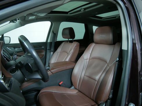 Used 2020 Buick Enclave Avenir w/ Avenir Technology Package image 11