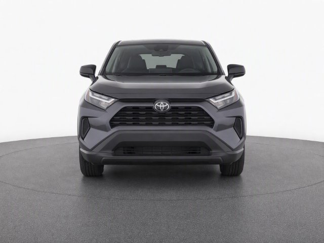 Used 2025 Toyota RAV4 LE AWD/4WD image 4