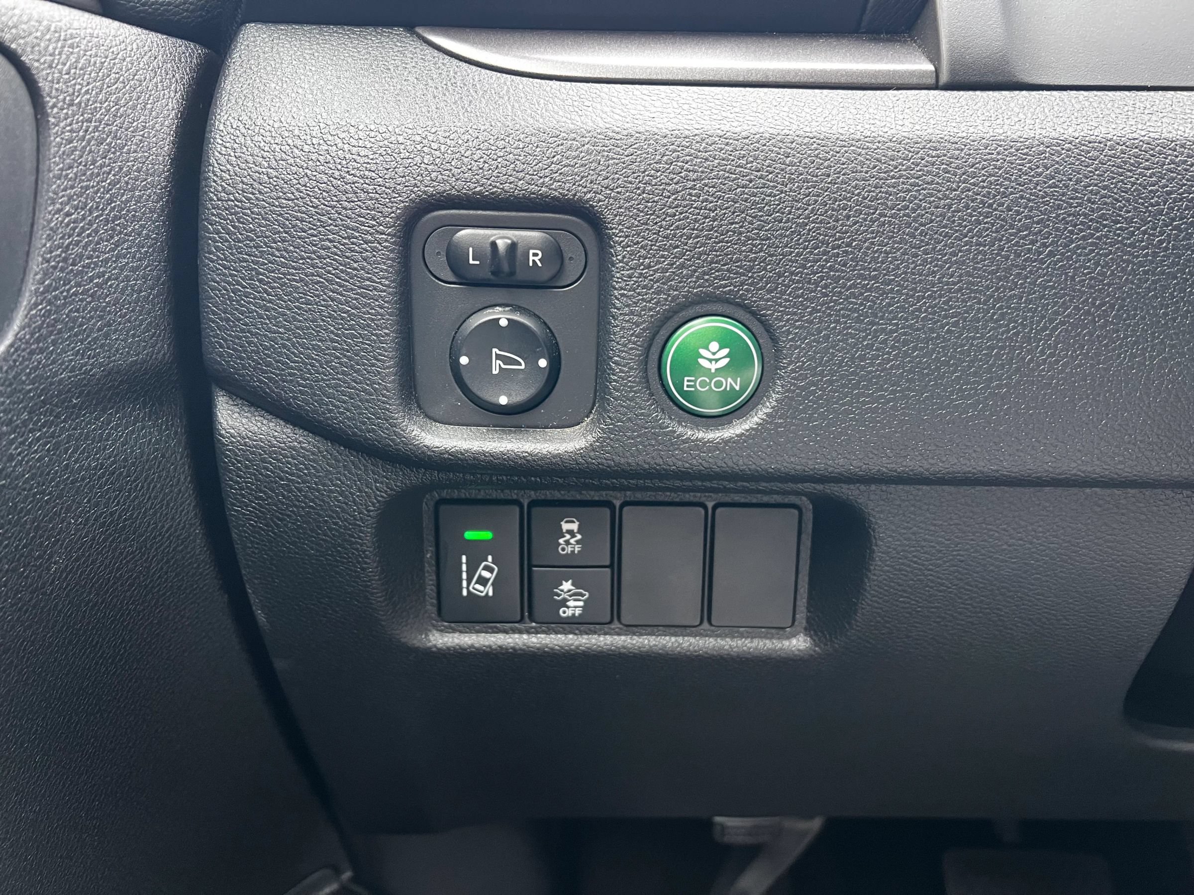 Used 2018 Honda Pilot EX-L image 17