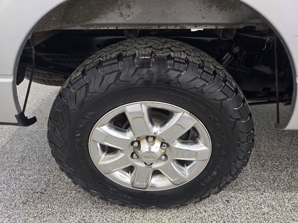 Used 2014 Ford F150 XLT w/ Equipment Group 302A Luxury AWD/4WD image 32