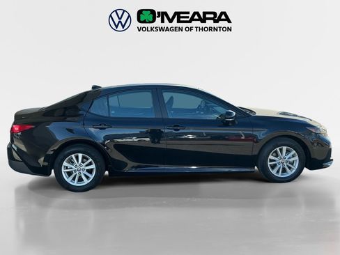 Used 2025 Toyota Camry LE FWD image 6