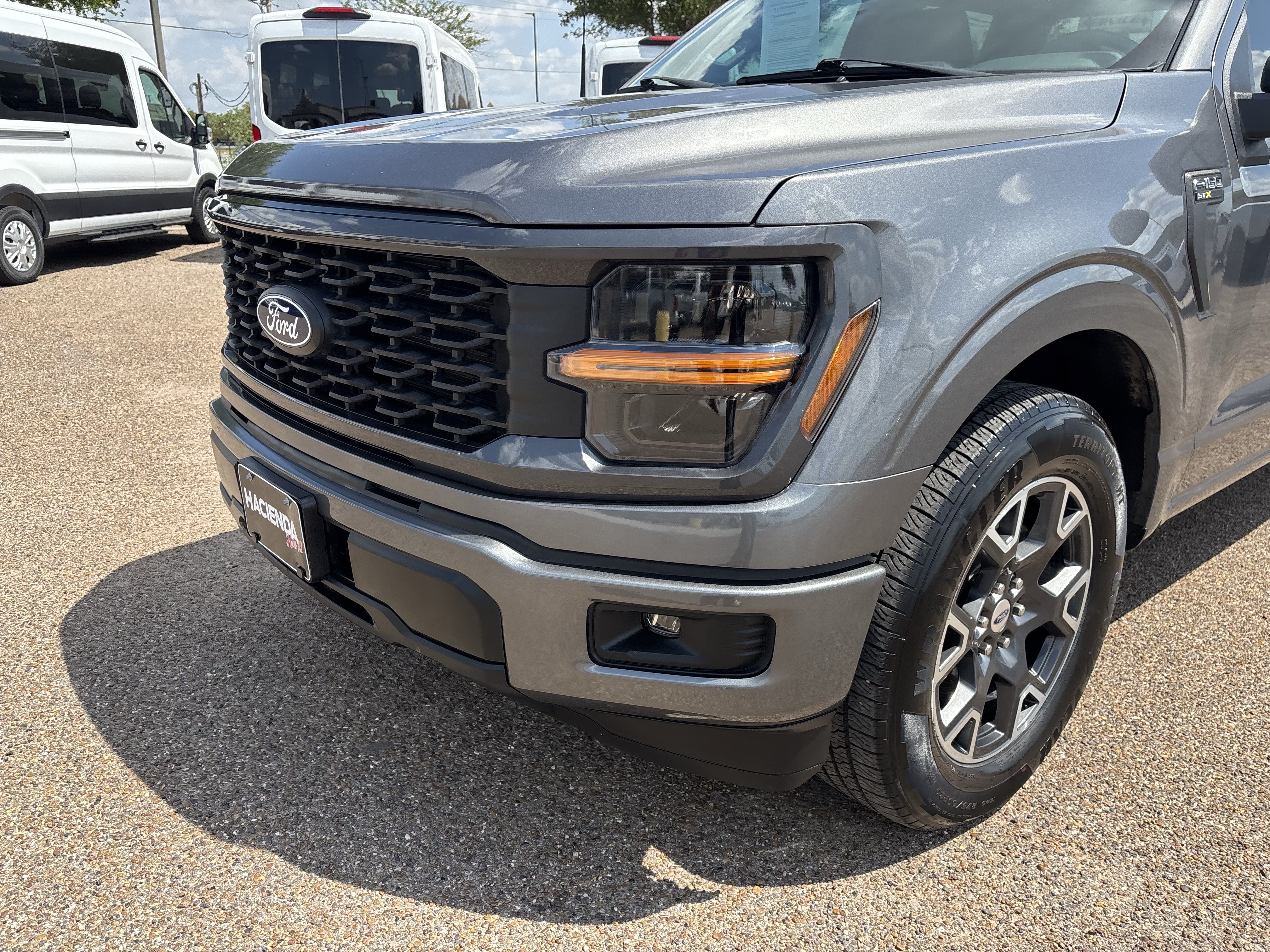 Used 2024 Ford F150 STX RWD image 7