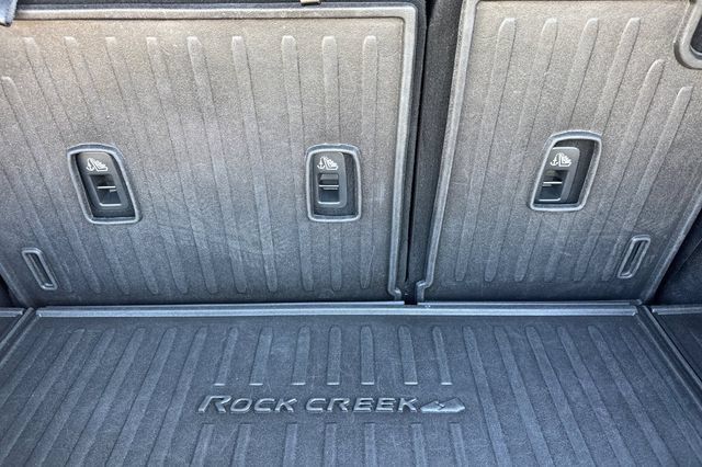 Used 2024 Nissan Pathfinder Rock Creek AWD/4WD image 17
