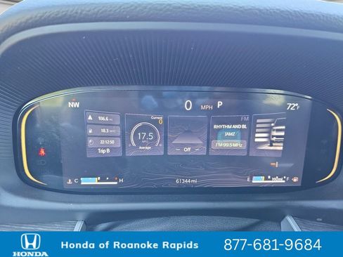 Used 2024 Jeep Wagoneer Series III AWD/4WD image 14