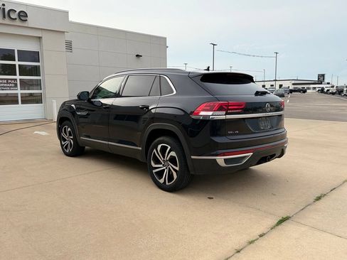 Used 2021 Volkswagen Atlas Cross Sport SEL Premium AWD/4WD image 6