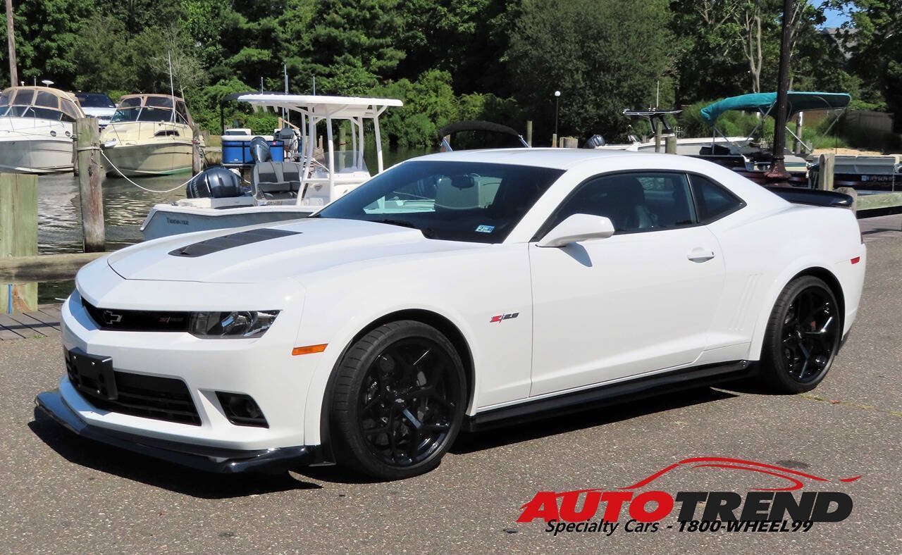 Used 2015 Chevrolet Camaro Z/28 RWD image 1