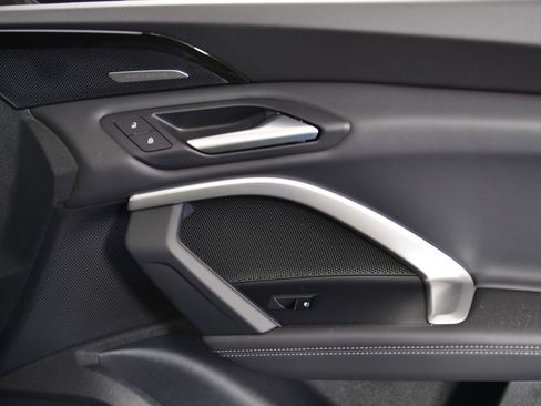 New 2025 Audi Q5 Premium Plus image 19