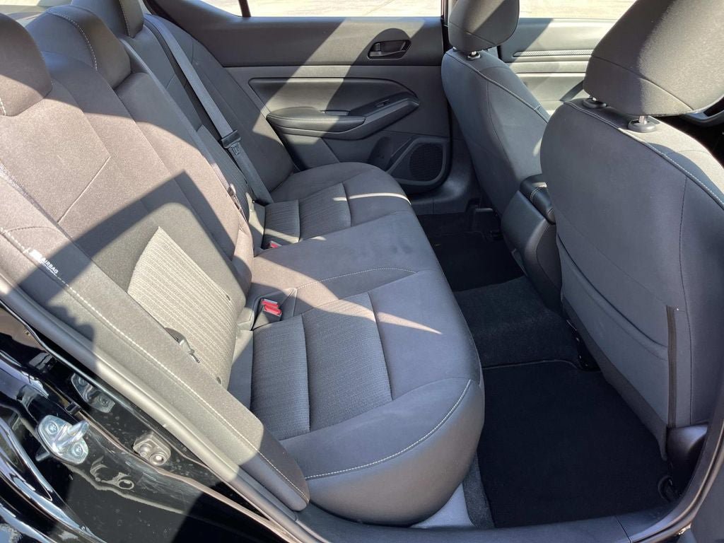 Used 2024 Nissan Altima 2.5 SV w/ SV Premium Package FWD image 21