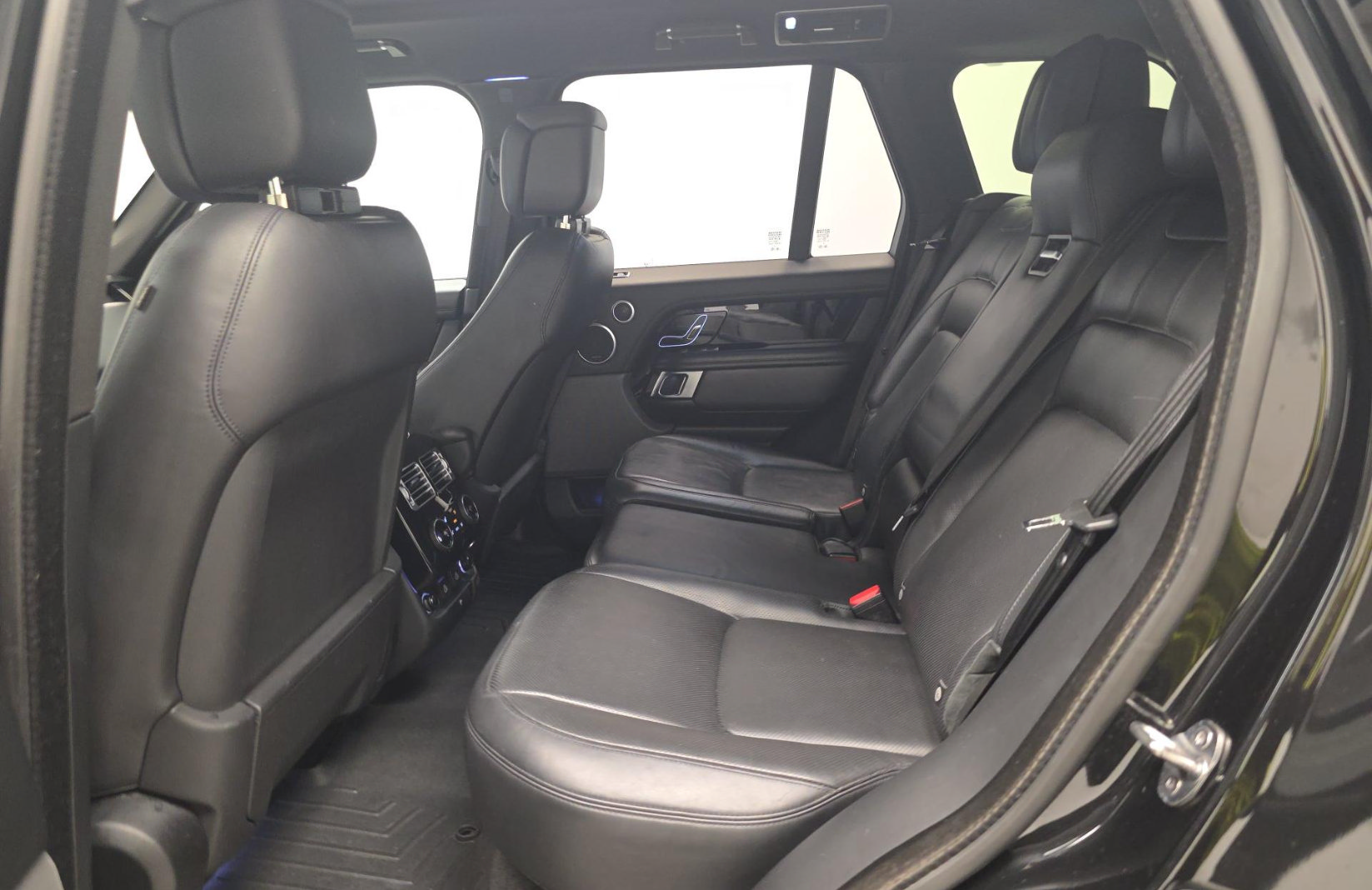 Used 2022 Land Rover Range Rover Westminster Edition AWD/4WD image 5