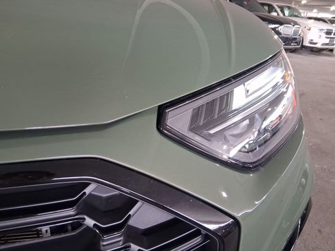 Used 2023 Audi Q5 e Premium Plus image 9