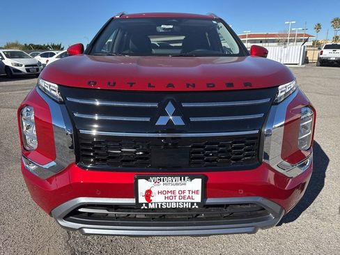 New 2026 Mitsubishi Outlander SEL image 2