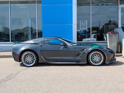Used 2019 Chevrolet Corvette Grand Sport RWD image 3