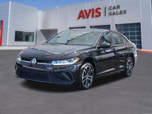 Used 2025 Volkswagen Jetta Sport FWD image 1