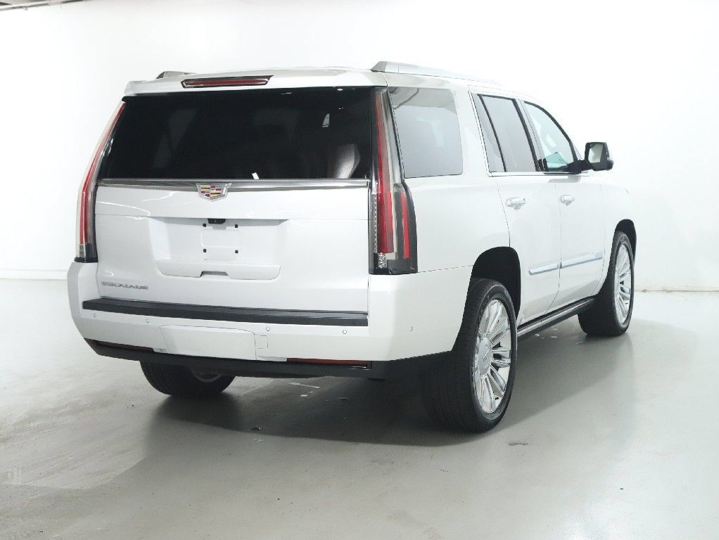 Used 2020 Cadillac Escalade Platinum AWD/4WD image 52