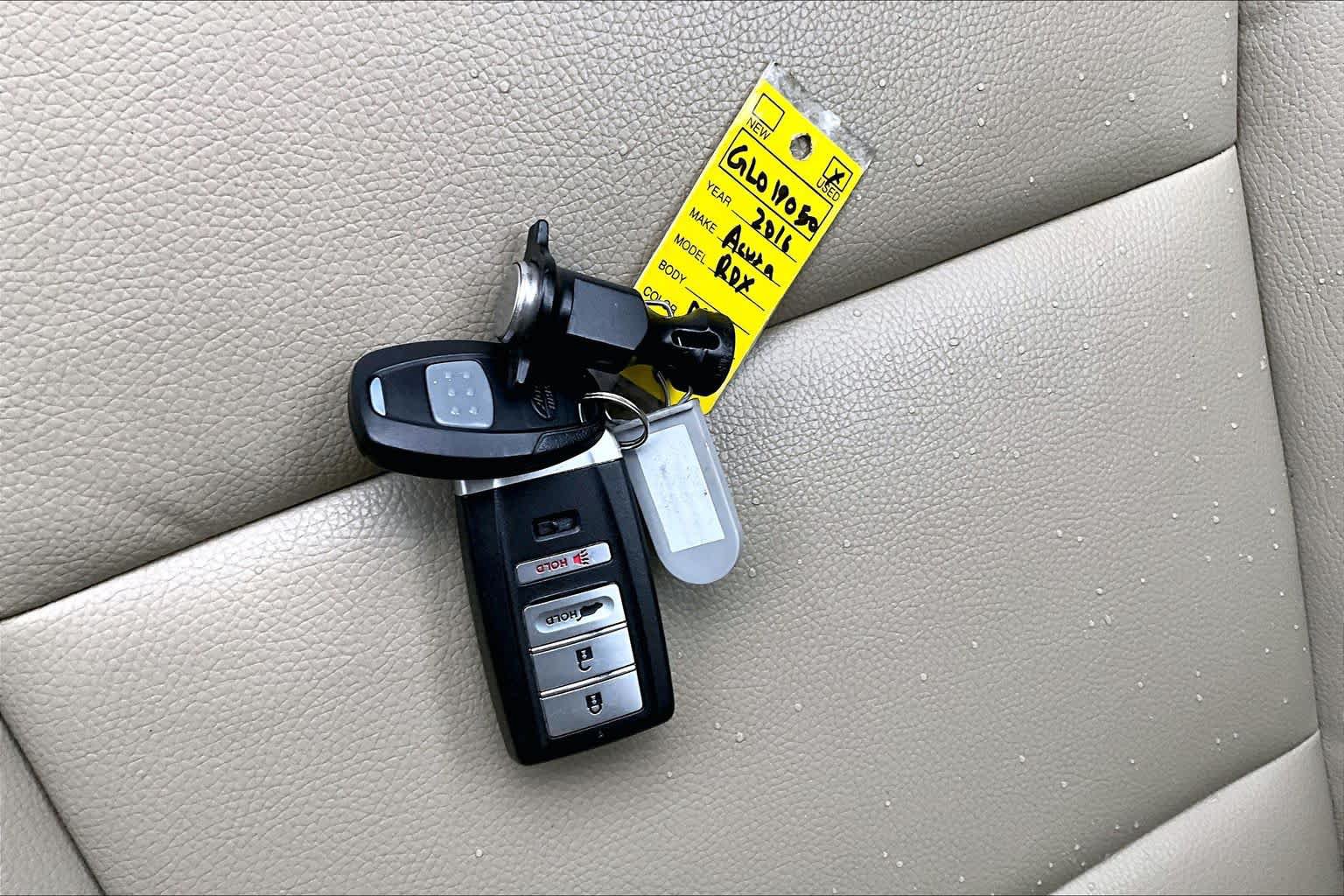 Used 2016 Acura RDX AWD image 15