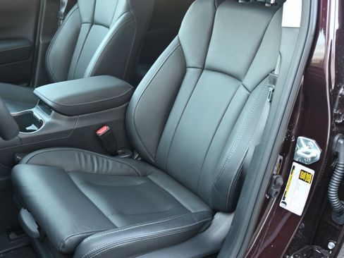 Certified 2025 Subaru Outback Touring image 16