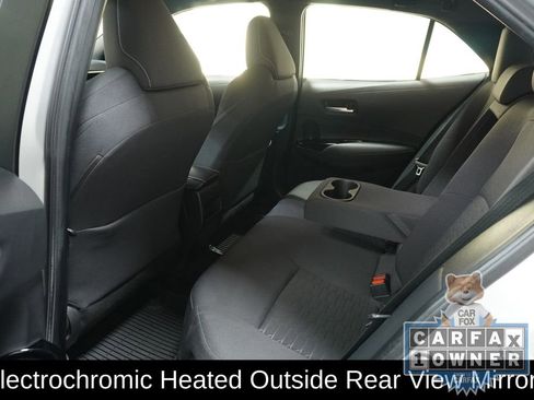 Used 2021 Toyota Corolla SE w/ SE Preferred Package image 13