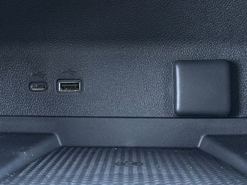 New 2026 Chevrolet Traverse LT image 18