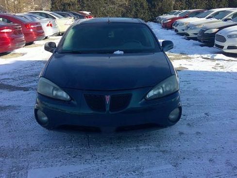 Used 2005 Pontiac Grand Prix GT w/ Leather Trim Package image 6