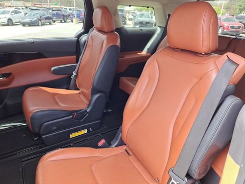 Used 2023 Kia Carnival SX FWD image 24