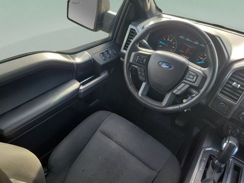 Used 2019 Ford F150 XLT w/ Equipment Group 302A Luxury AWD/4WD image 12