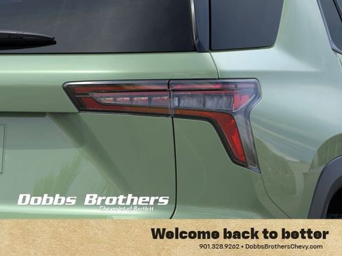 New 2026 Chevrolet Equinox ACTIV w/ Convenience Package III image 11