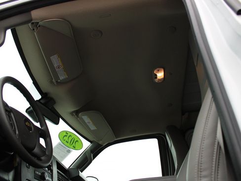 Used 2025 Chevrolet Express 3500 Extended w/ Driver Convenience Package RWD image 22