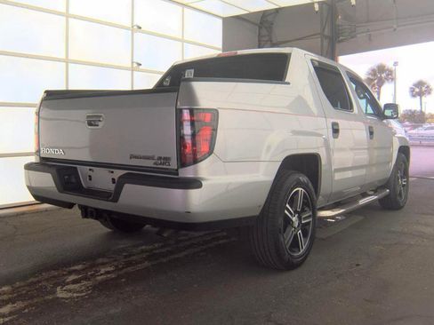 Used 2014 Honda Ridgeline Sport image 5