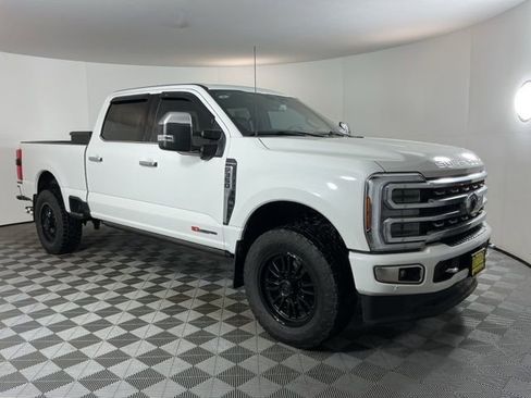 Certified 2024 Ford F350 Platinum image 3