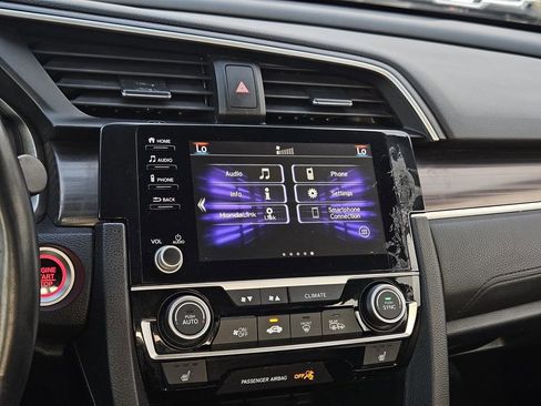 Used 2019 Honda Civic EX image 16
