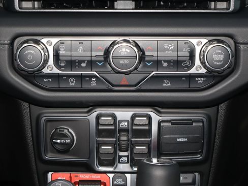 New 2026 Jeep Gladiator Rubicon image 23