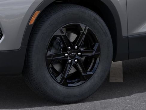 New 2026 Chevrolet Blazer LT w/ Convenience Package AWD/4WD image 9
