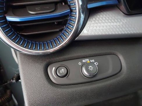 New 2026 Chevrolet Trax LT w/ LT Convenience Package image 23