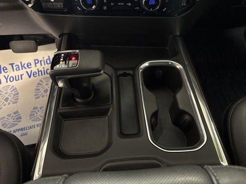 Used 2024 GMC Sierra 1500 SLT AWD/4WD image 19
