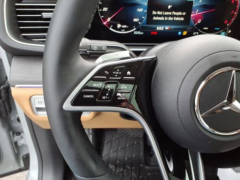 New 2026 Mercedes-Benz GLE 450 4MATIC image 15