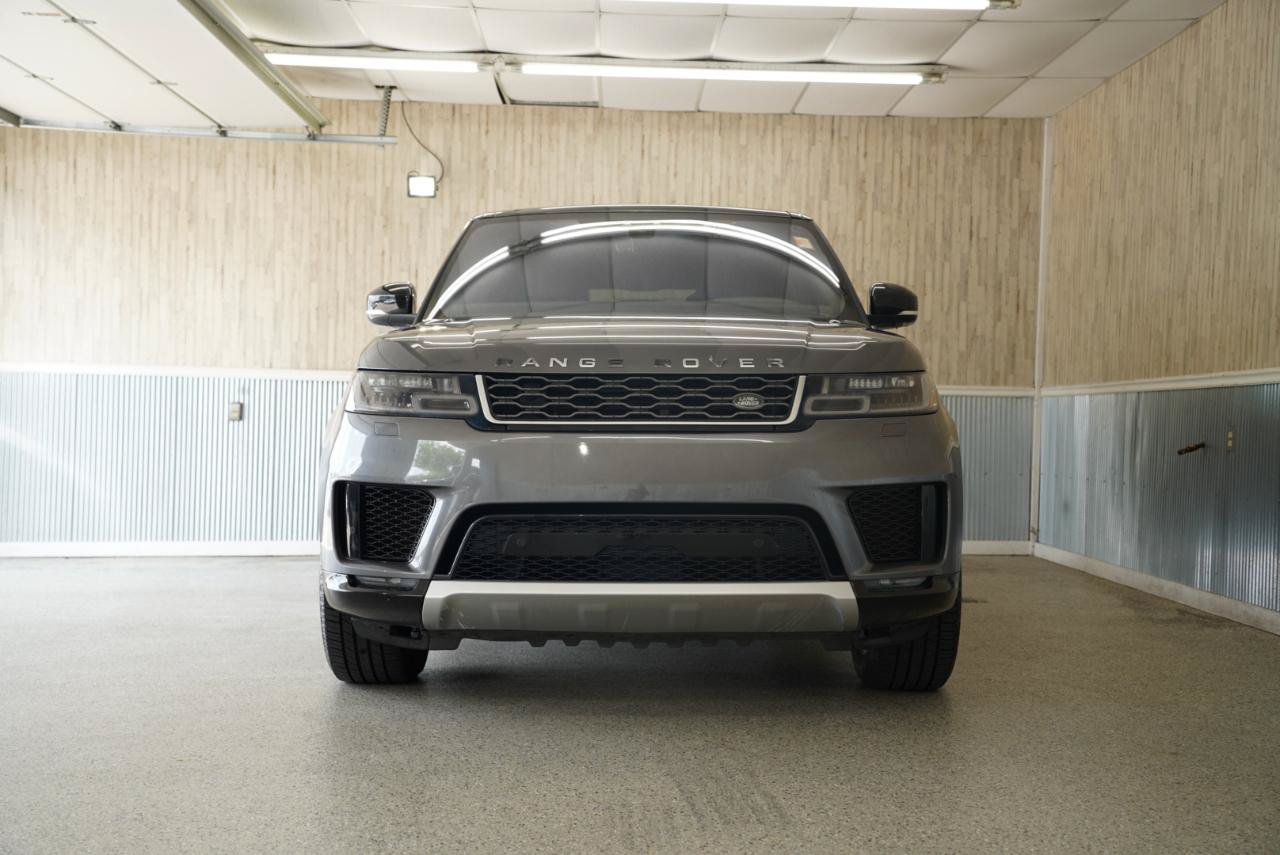 Used 2018 Land Rover Range Rover Sport HSE AWD/4WD image 2