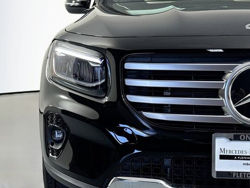 New 2026 Mercedes-Benz GLB 250 image 13